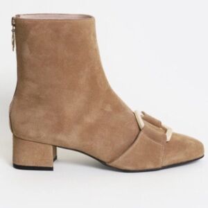 Mint&Rose tan suede low heel ankle boots with buckle detail Made in Spain